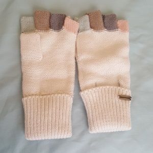 Steve Madden fingerless gloves